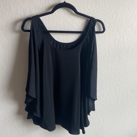 BCBG Maxazria Jadine black silky tank top with open sleeves - Picture 2 of 6